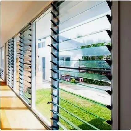 Ventana de ventilación de vidrio a prueba de huracán de aluminio Jalousie