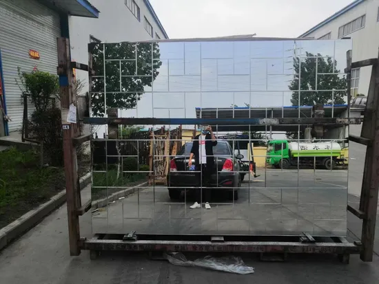 Fábrica Formas geométricas personalizadas Marco de baño Mirror de tocador de baño Espejo de decoración