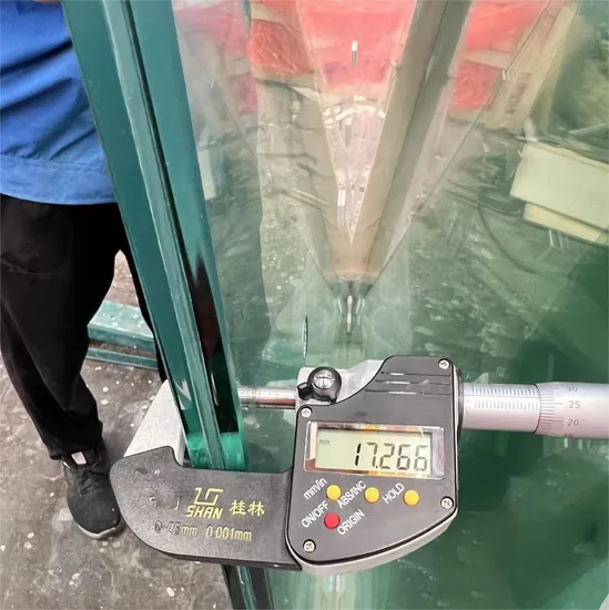 Bordes pulidos de 17.52 mm PVB templado SGP Glass laminado para la balaustrada