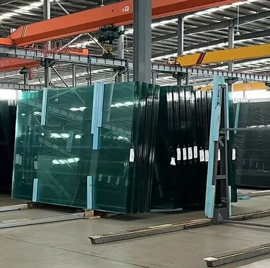 33.1 44.2 55.2 66.2 88.2 vidrio laminado blanco claro gris en 3300x2250 mm