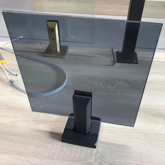 33.1 44.1 55.2 66.2 88.2 Cercas grises de vidrio laminado Bordes pulidos